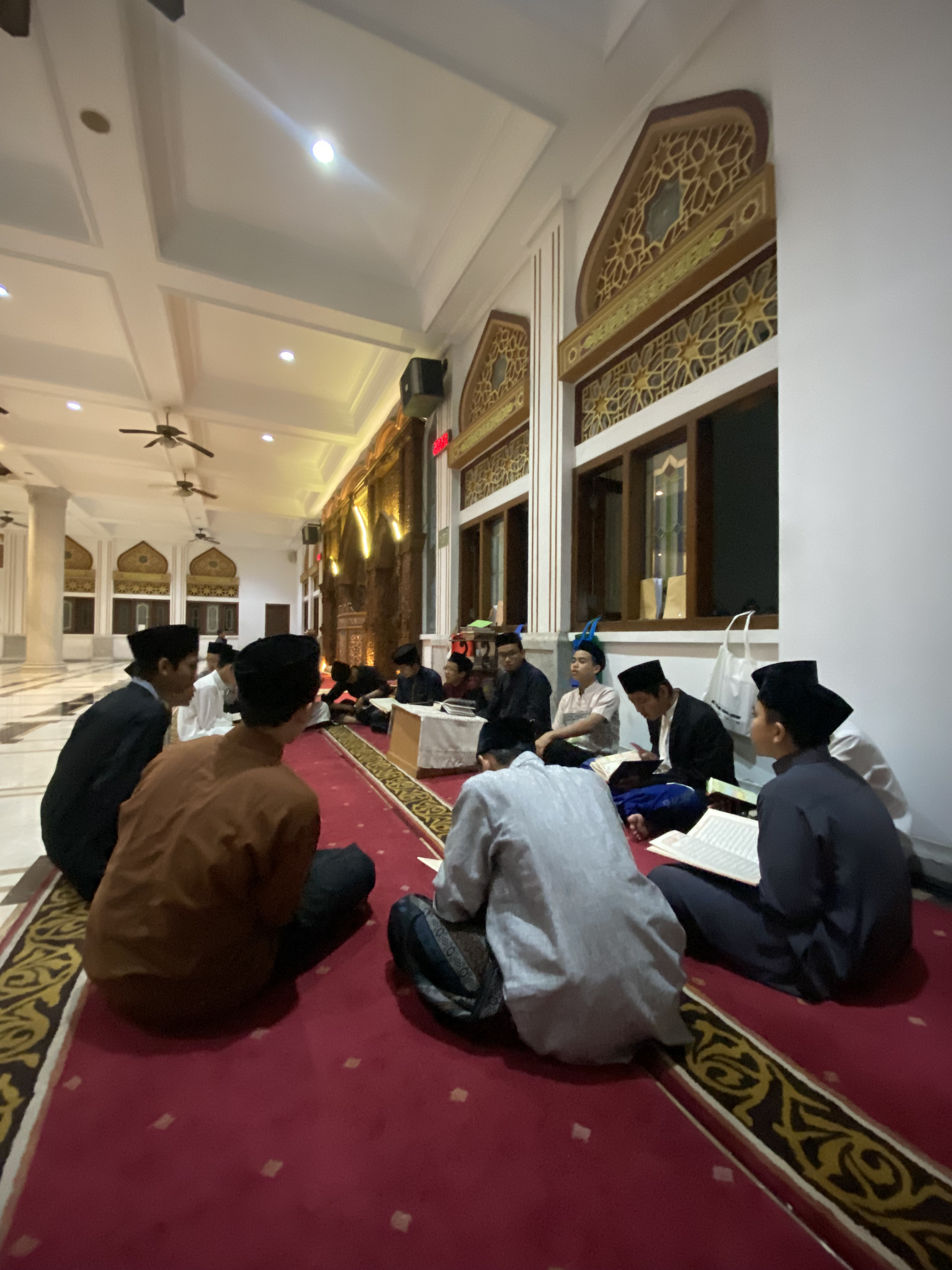 Antar Pesantren