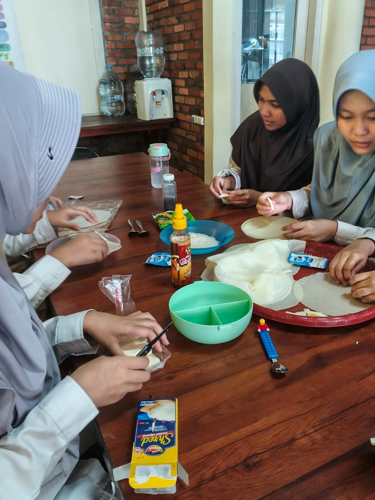 Keputrian Membuat Keju Aroma di Algebra IIBS - Foto 2